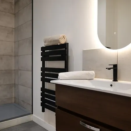 - Coeur De - 2 Couchages *